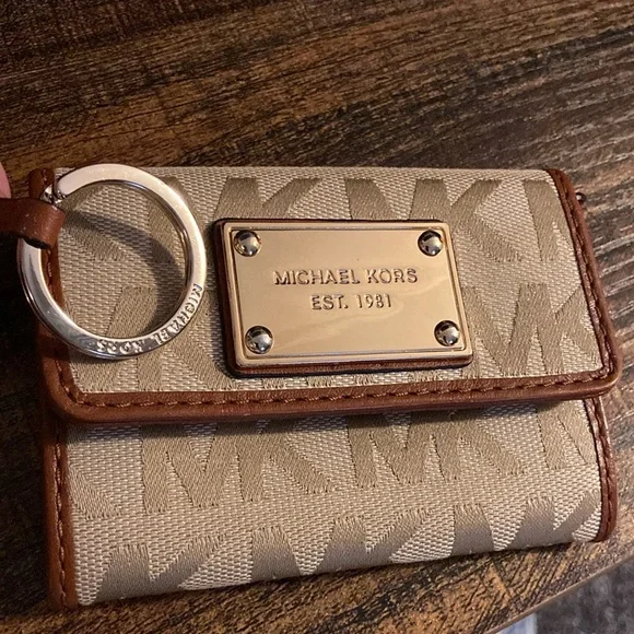 Wallet Michael Kors Est. 1981 - Picture 3 of 8